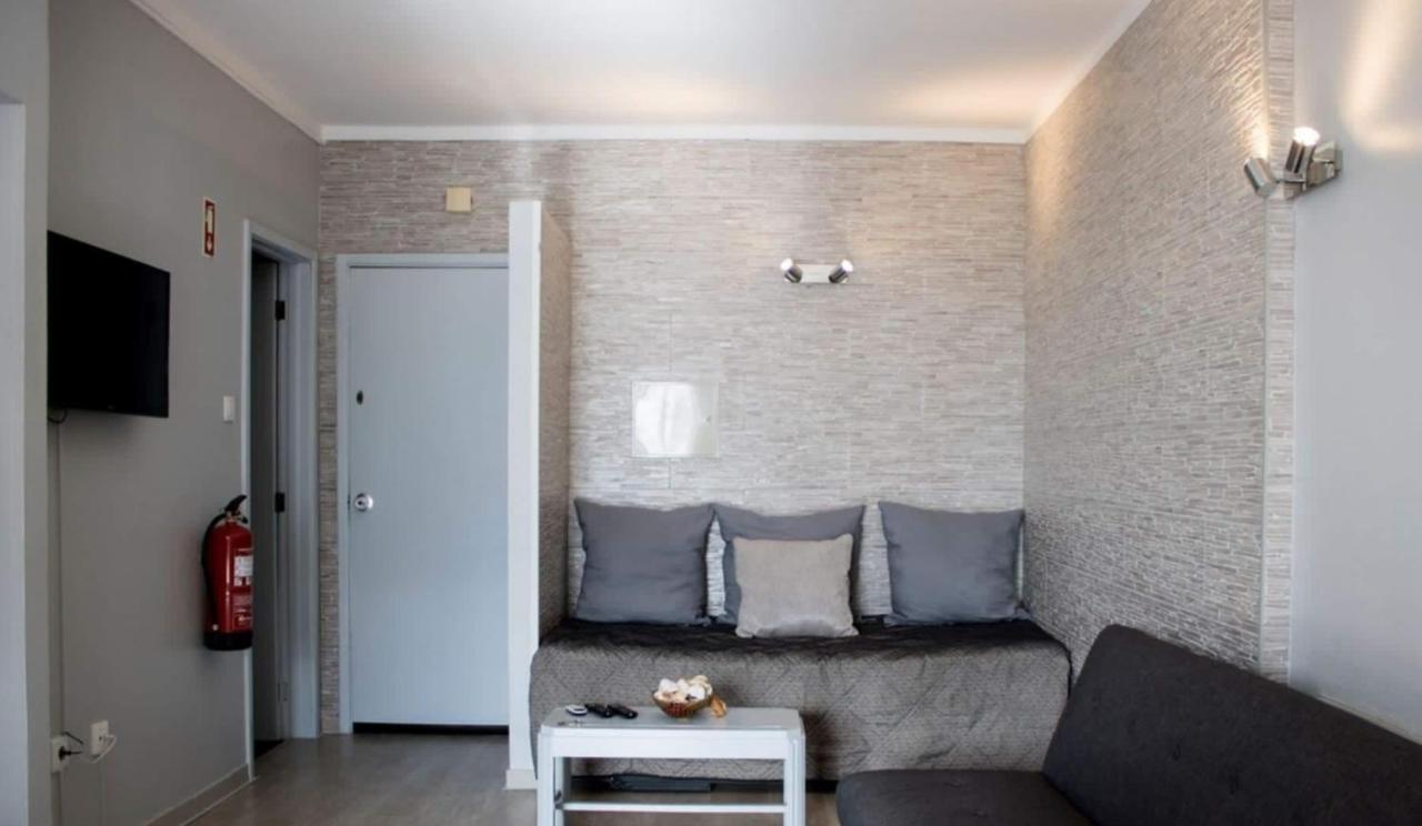 One Bedroom West Apartment - Tower B بورتيماو المظهر الخارجي الصورة